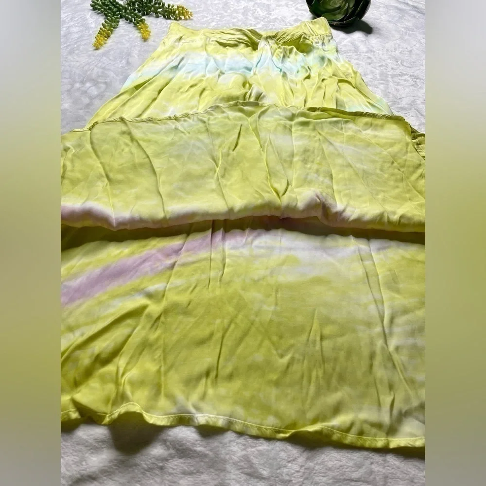 Young Fabulous & Broke Savanna Tie Dye Printed Satin Twist Midi Skirt Lime Small